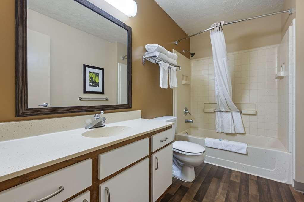 Suburban Studios Louisville East Chambre photo